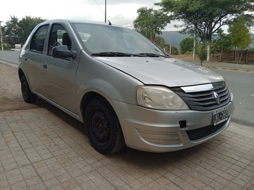 Renault Logan 1.6 Pack