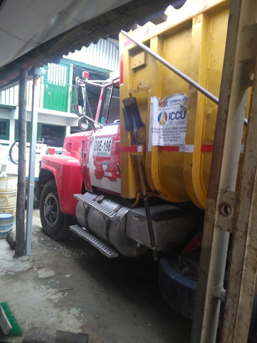 Ford 9000 1985