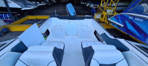 Imagen 6 de 11 de Tracker Albatros 640 Open Sport Yamaha 90hp 2t Titular