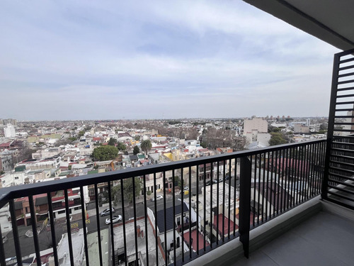 Departamento De 2 Amb En Venta Al Cfrente En P. Chacabuco - A Estrenar Oportunidad