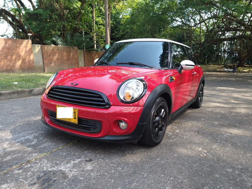 Mini Cooper 1.6 R58 S Coupe Modelo 2013