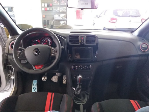 Imagem 3 de 8 de Renault Sandero 2.0 16v Hi-flex Rs Manual