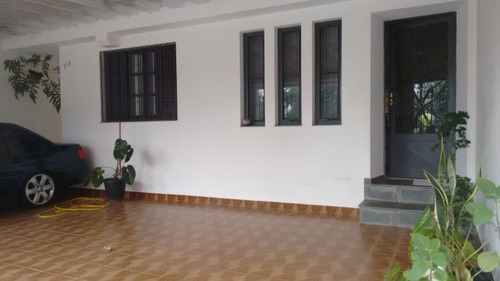 Imagem 1 de 15 de Casa Térrea C/ 03 Dorms 01 Suíte - Assunção - Garagem P/ 03 - 1033-4814