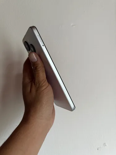 Tecno Spark 20c Dual Sim 256 Gb Blanco 4 Gb Ram (Usado)