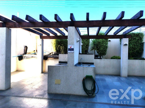 Departamento En Arriendo De 2 Dorm. En Viña Del Mar