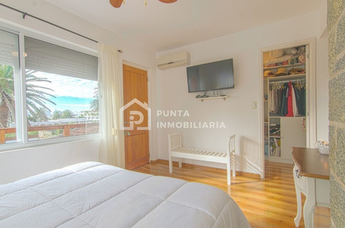 Imagen 19 de 30 de Casa De 4 Dormitorios + Piscina En La Peninsula, Punta Del Este - Punta Del Este Mansa