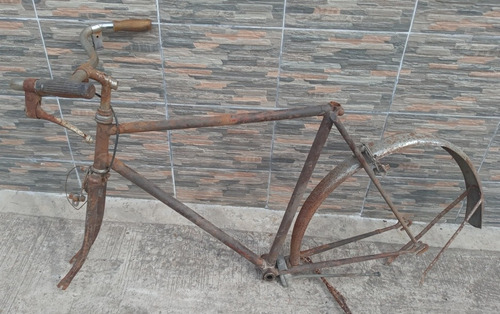 Antiguo Cuadro De Bicicleta Empipada Rodado 28 A Reciclar