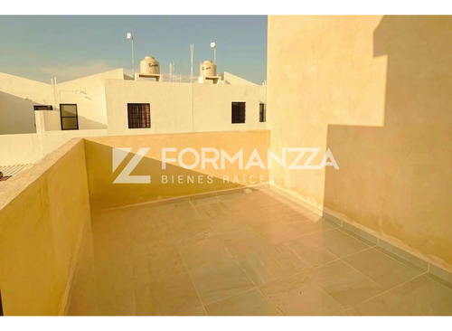 Casa Nueva Santorini En Preventa En Montellano Ii En V De Á
