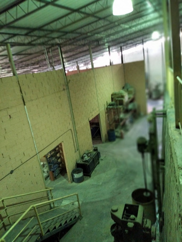 Vendo Fabrica De Pinturas En Pleno Funcionamiento, Galpón, Fondo De Comercio Y Patente.