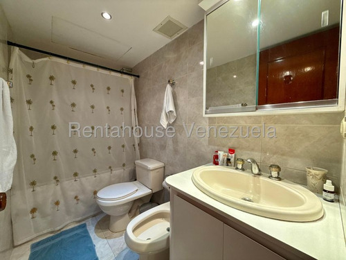 Elegante Y Amplio Apartamento Urb Alto Hatillo Cod. 26-52