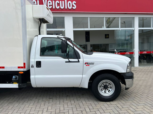 Ford F-350 2.8 Turbo Completa Bau Refrigerado 2017