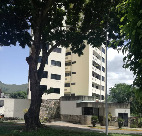 Johanna Vende Apartamento Res Valle Alto. Valle De Camoruco 