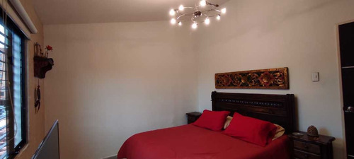 Imagen 11 de 18 de Casa Th En Venta Urbanización El Rincón
