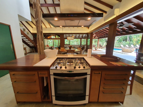 Imagem 22 de 30 de Casa De Alto Padrão, Com Piscina, Na Praia De Itamambuca, Ubatuba - Lii - 33121731