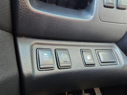 Nissan NP300 DC 4x4 2.3TDI XE