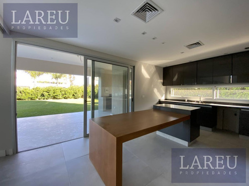 Imagen 13 de 30 de Barrio Privado La Lomada - Casa A Estrenar
