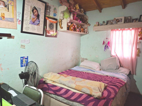 Venta Casa En Jose C Paz. 3 Dormitorios