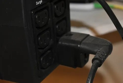 Adaptador Ups C14 A C13 Au - Us - Uk - Eu Plug