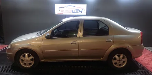 Renault Logan Familier Mt