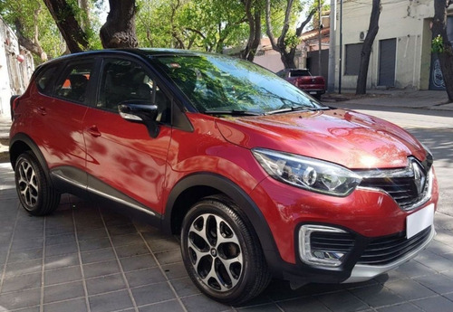 Imagen 2 de 8 de Renault Captur 2.0 Intens 2017 / Nafta / Mendoza