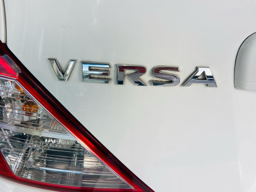 Nissan Versa 1.6 16V FLEX SV 4P XTRONIC