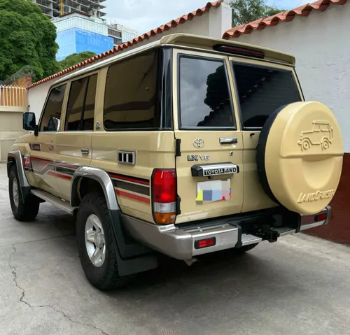 Toyota Land Cruiser Machito