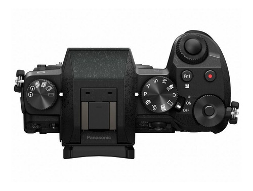 Imagen 5 de 5 de Panasonic Lumix Kit G7K + lente 14-42mm II ASPH DMC-G7K sin espejo color negro