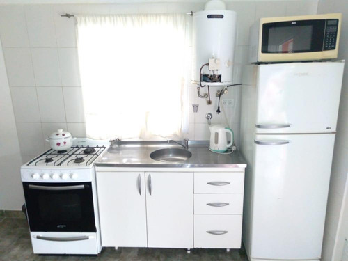Imagen 12 de 17 de Alquiler Monoambiente En Concepcion Del Uruguay ( Alquiler Temporario)