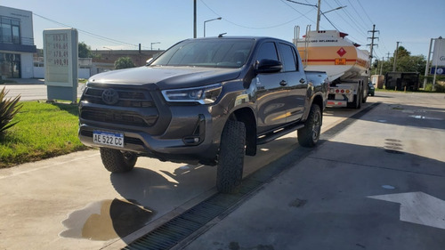 Toyota Hilux Srv 4x4 Automatica Linea 2021 Posible Permuta