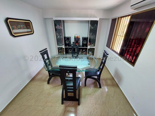 Imagen 3 de 14 de Apto En Venta 22-29163 Daisbelis Tarazona 0424-2925931