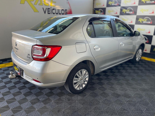 Renault Logan Expr 16 M