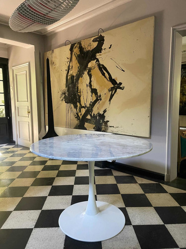 Mesa Comedor Tulip 100 Cmts Mármol Carrara / Kubus