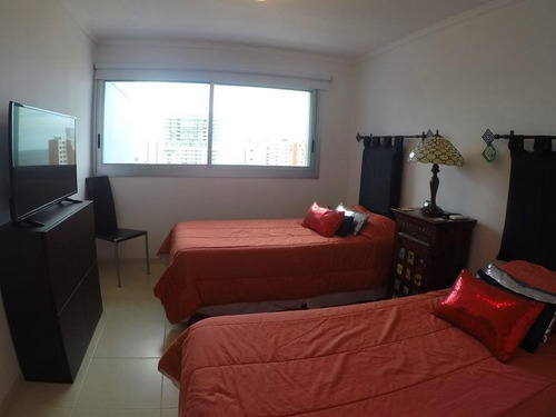 Departamento - Playa Mansa