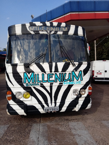 Imagem 15 de 15 de Scania Br 116 Dinossauro
