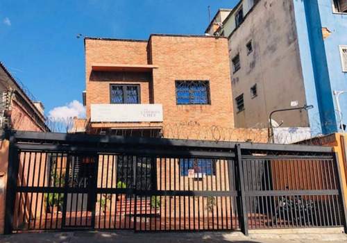 Se Vende Casa De Uso Comercial Y Residencial. Maripérez. 