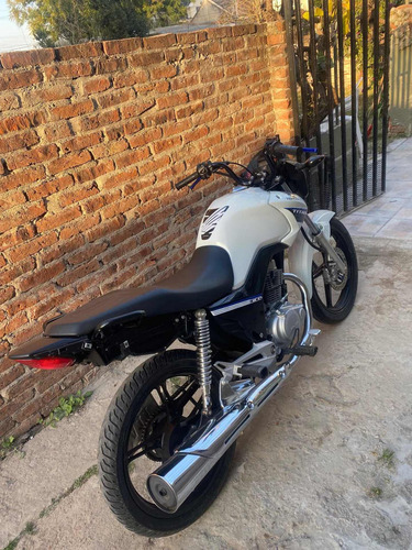 Imagen 6 de 8 de New Titán Honda 2020