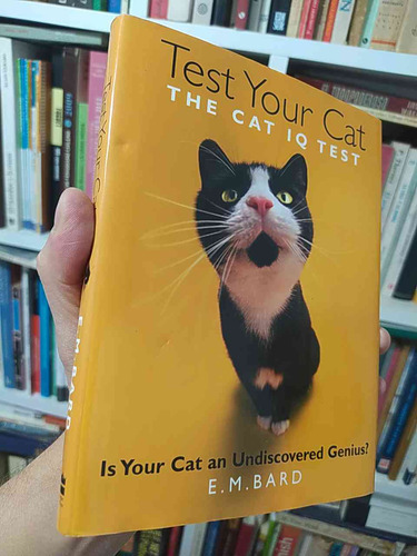 Test Your Cat: The Cat Iq Test Em Bard Harper Collins Tapas (Reacondicionado)