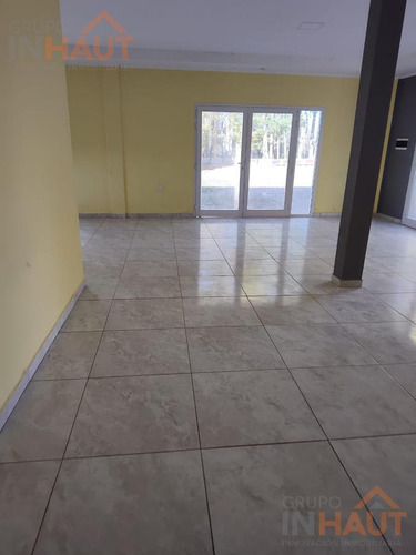Chacra Con Casa A Estrenar, Galpon Y Pileta - Sobre Ruta 65 -