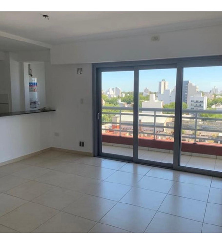 Departamento En Venta Un Dormitorio Cochera La Plata - 7 Y 63