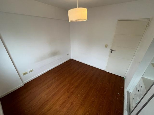 Departamento En Lomas De Zamora