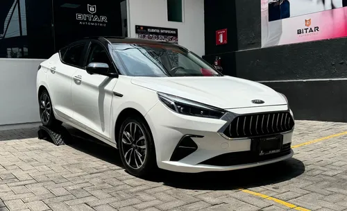 JAC J7 1.5T Quantum Cvt