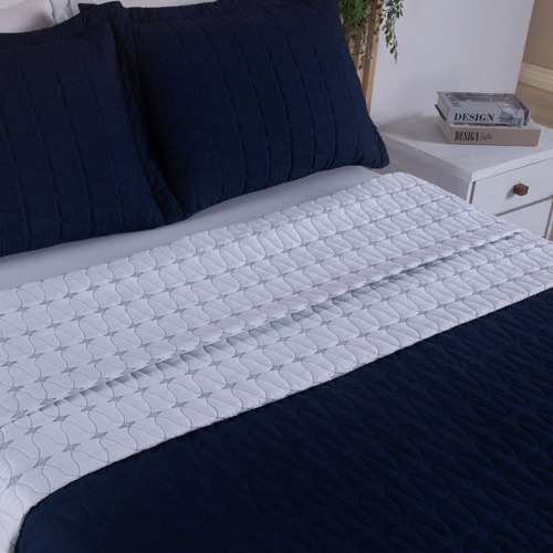 Kit Cobre Leito Cama Casal Queen Percal 200 Fios Dupla Face Cor Azul-marinho Bordado Costurado Toque Macio