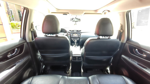 Nissan X-Trail 2.5 Exclusive 2 Row Cvt