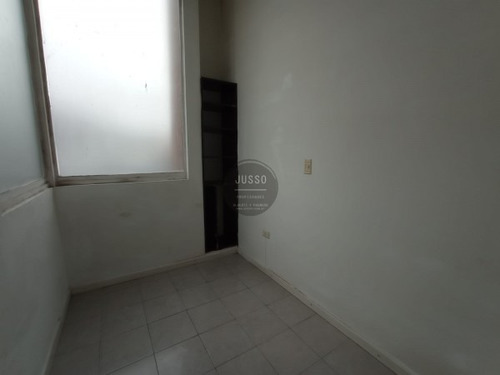 Imagen 13 de 15 de Ph 3 Ambientes Al Frente Posadas 1800