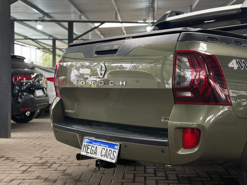 Renault Duster Oroch 2.0 Outsider Plus
