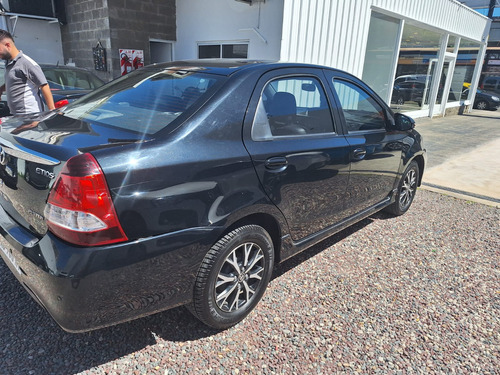 Toyota Etios 1.5 Platinum