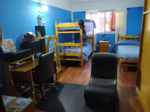 Imagen 17 de 22 de Venta De Casa De 3 Dormitorios En Los Hornos, La P