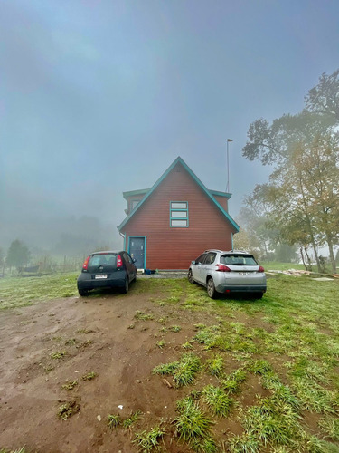 Arriendo Amplia Y Luminosa Casa En Condominio