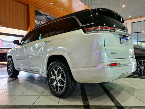 Jeep Commander Overland Td380 4x4 Turbo Diesel