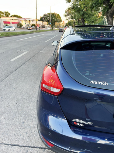 Ford Focus III 2.0 Sedan Se Plus At6